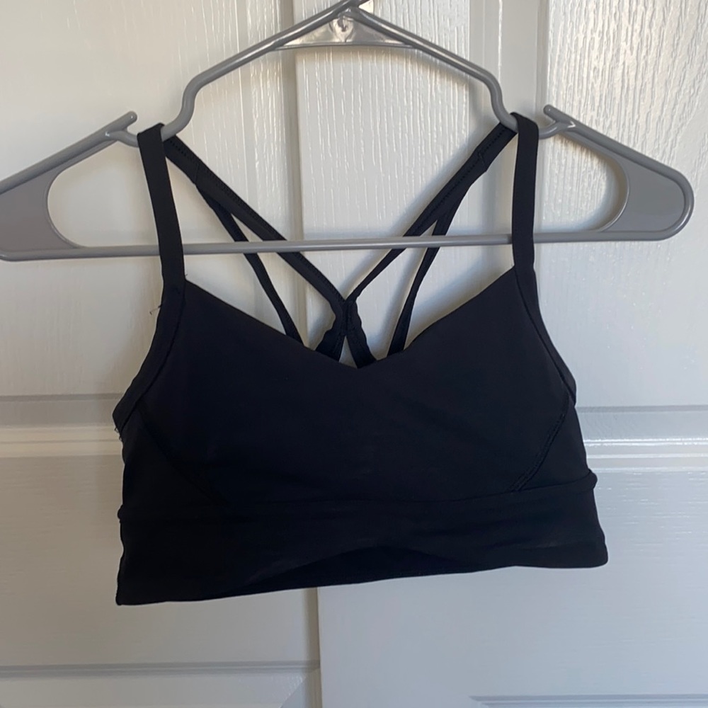 Lululemon sports bra